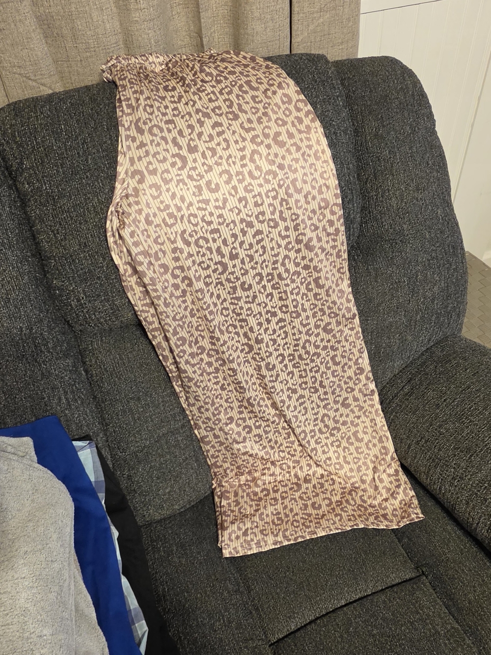 SHEIN Pink Leopard Print Wide-Leg Pajama Pants